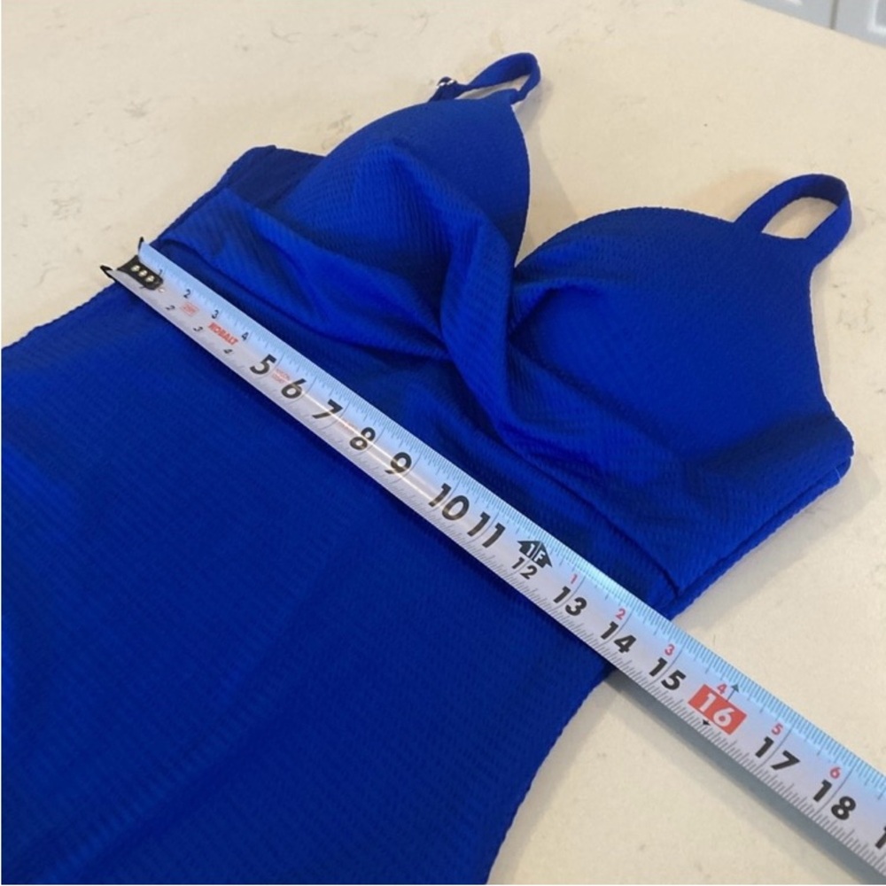 Boden Capri Cup Size Swimsuit Cobalt Blue Seersucker One-Piece Padded Bra 38B - Picture 5 of 11
